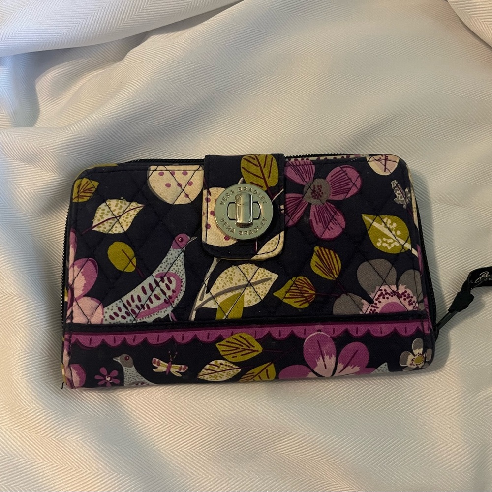 Vera Bradley turn lock wallet in Floral Nightingale pattern